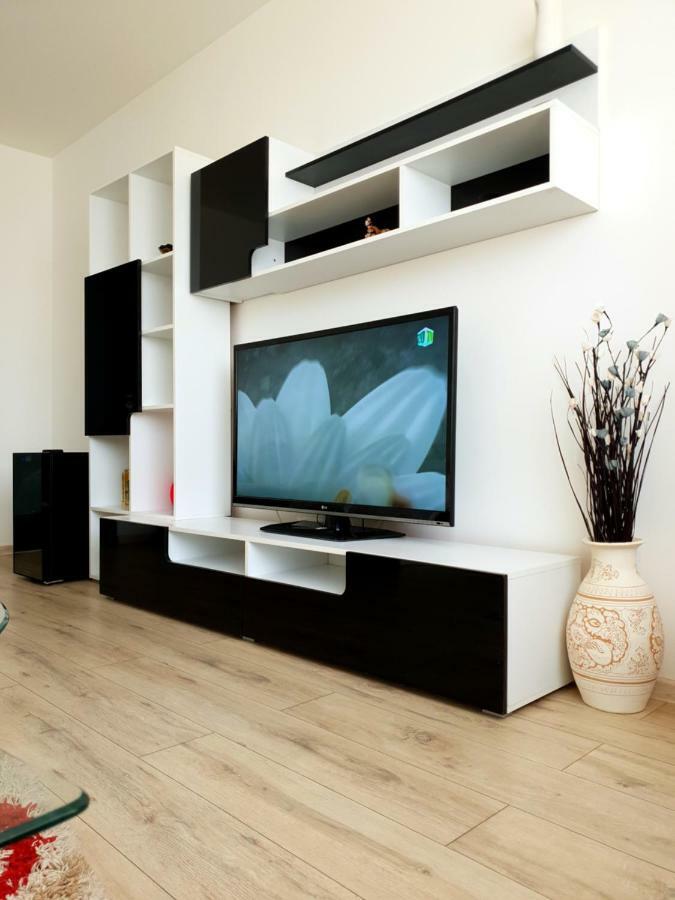 Studio Central Piatra Neamţ Zewnętrze zdjęcie